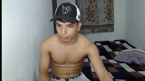 mr_cock_28 online show from January 27, 5:47 am