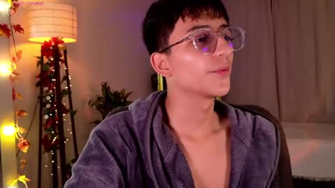 Mr Evans online show from February 25, 1:00 pm