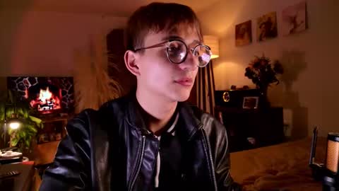 Mr Evans online show from September 25, 3:13 am