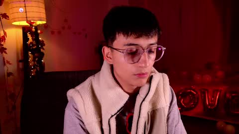 Mr Evans online show from February 10, 2:05 pm