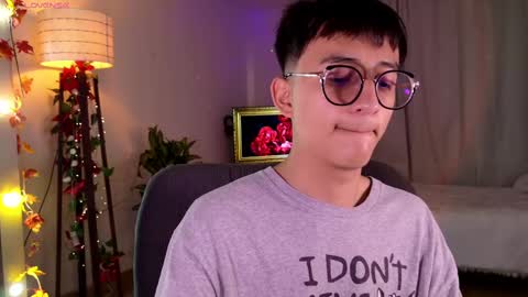 Mr Evans online show from February 28, 2:53 pm