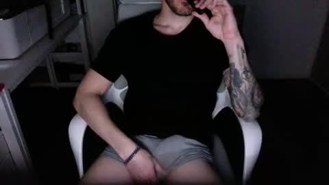 mr_gi89 online show from April 9, 8:36 pm