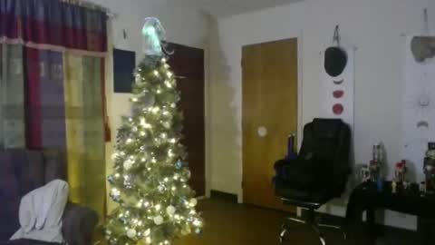 mr_happy12 online show from December 17, 10:44 am