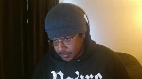 mr_nobody_100 online show from January 13, 2:14 pm