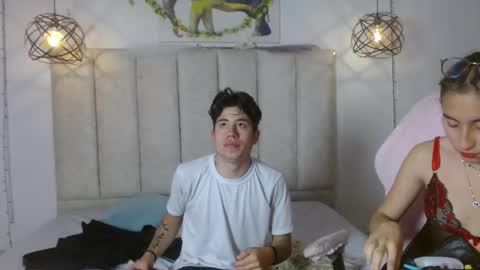 mrandmrvlxencs online show from May 11, 4:26 pm