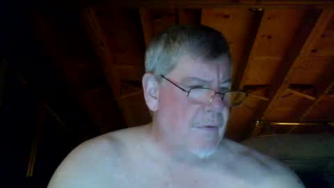 Snapshot of mrblade666 chatting on October 7, 11:34 pm mrblade666 online show from October 7, 11:34 pm