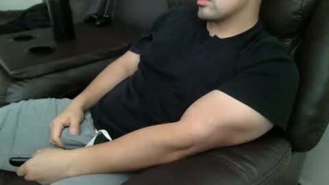 Mr Bree online show from December 17, 6:36 pm