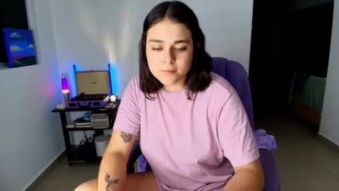 Laura online show from September 21, 2:59 am