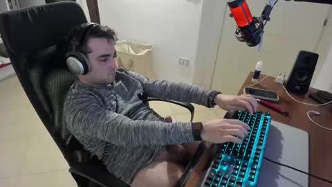 GoodBoy online show from February 7, 6:13 pm