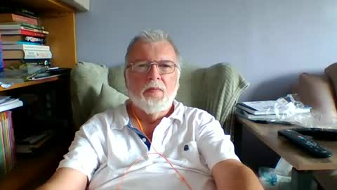 mrcloseup online show from May 31, 6:01 am