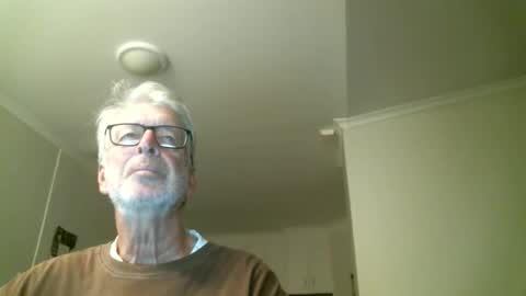 mrcreek1531 online show from May 28, 7:17 am
