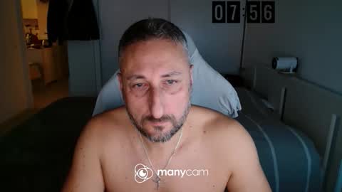 mrdr0o0o online show from December 2, 6:56 am