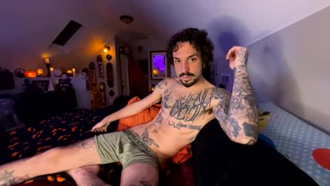 mrfanceypants online show from November 18, 7:00 am