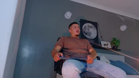 Mr Fox online show from October 29, 7:58 pm