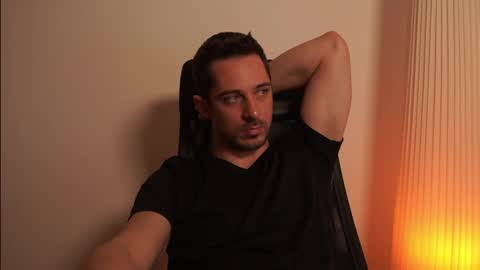 juan luis online show from March 24, 8:04 pm