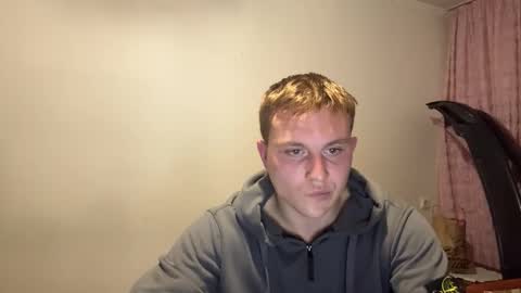 Max online show from October 7, 7:10 pm