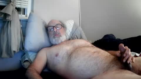 Snapshot of mrjames59 chatting on February 1, 7:26 am mrjames59 online show from February 1, 7:26 am