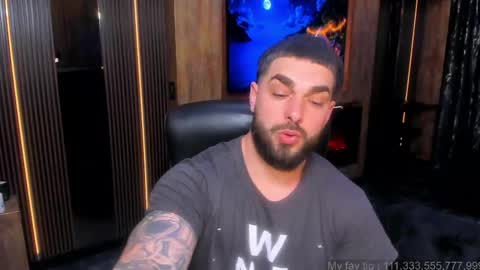 mrkarlhot99 online show from May 17, 5:05 am