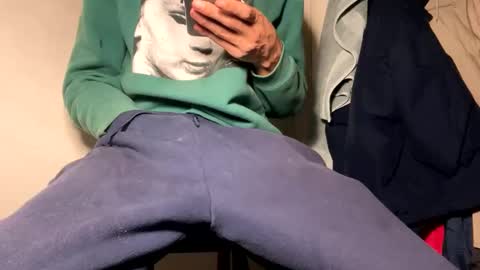 James online show from October 14, 4:04 am