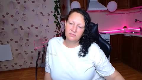 mrs   milf online show from September 19, 5:44 am