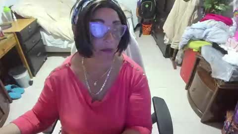 mrs_mommy online show from February 15, 6:55 pm