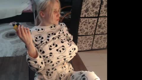 Sasha online show from April 13, 7:29 pm