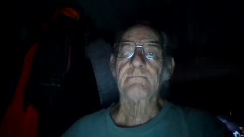 Chuck online show from August 1, 7:43 am