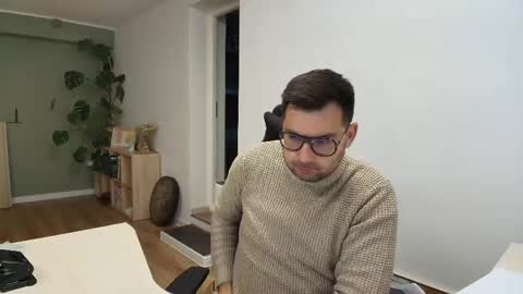 mrsupriseeu online show from April 20, 6:38 am