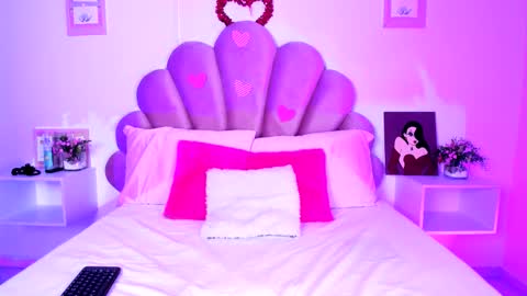 Ms zozi  online show from February 22, 2:30 pm