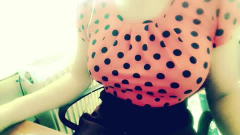 msedefm online show from October 21, 6:11 pm