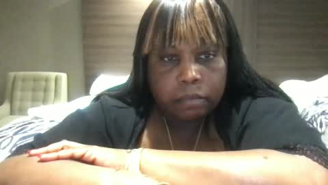Snapshot of msjonemillion chatting on March 8, 12:00 am Chocolate  Candy   Stick online show from March 8, 12:00 am