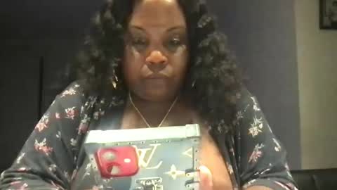 Snapshot of msjonemillion chatting on September 21, 12:36 am Chocolate  Candy   Stick online show from September 21, 12:36 am