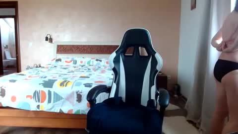 msmarshmallow1 online show from April 28, 11:25 am