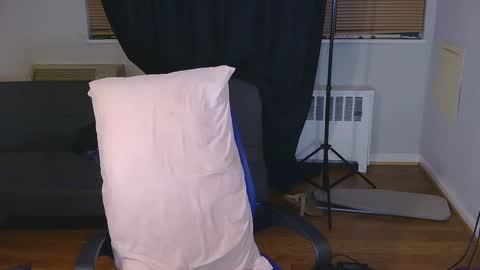 Merlin Mystique online show from October 17, 2:37 am