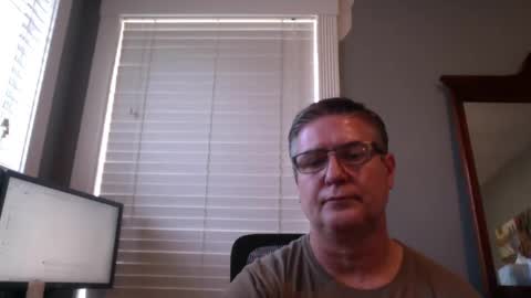 mtbrdr73 online show from October 10, 8:35 pm