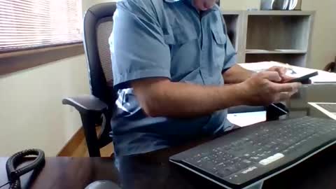 mttoker online show from May 4, 2:56 pm