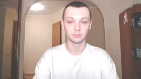 Erik online show from December 14, 1:38 am