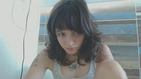 Snapshot of munchi_ chatting on September 13, 3:14 pm   online show from September 13, 3:14 pm