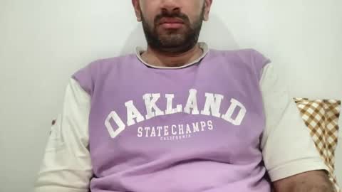 munnabobby2008 online show from January 13, 5:23 am