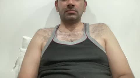 munnabobby2008 online show from January 19, 1:12 pm