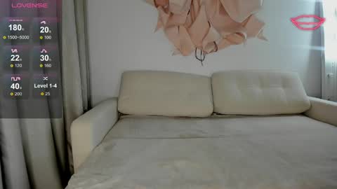 Enn online show from April 5, 7:55 pm