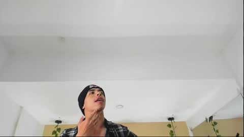 muscle scott online show from October 18, 12:20 pm