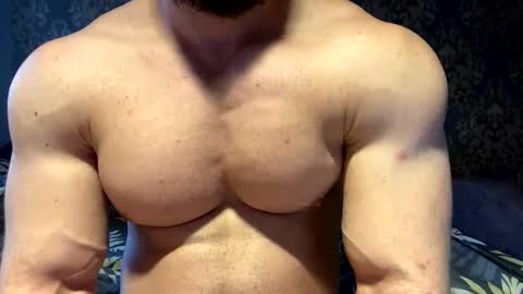 Snapshot of muscularjuggler chatting on September 25, 4:52 am muscularjuggler online show from September 25, 4:52 am