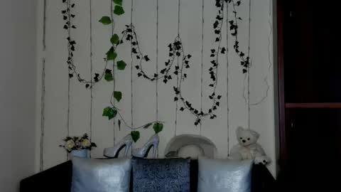 Jeneva online show from March 26, 7:08 pm