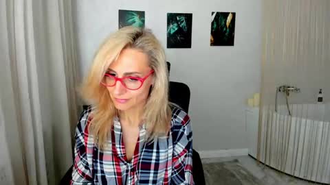 Diana online show from May 8, 12:55 pm