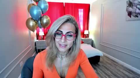 Diana online show from July 6, 3:03 pm