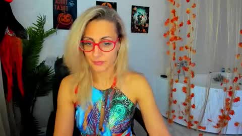 Diana online show from November 2, 11:32 am