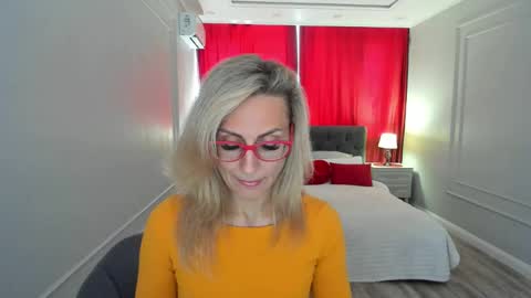 Diana online show from May 21, 12:11 pm