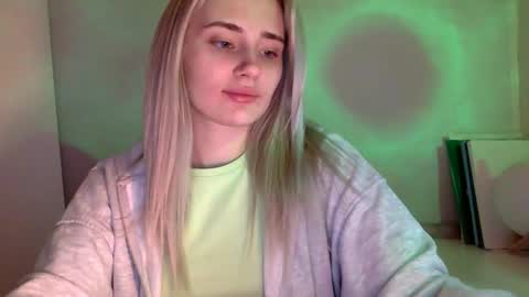 musescorner online show from April 10, 7:18 pm