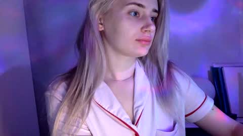 musescorner online show from April 20, 8:34 pm